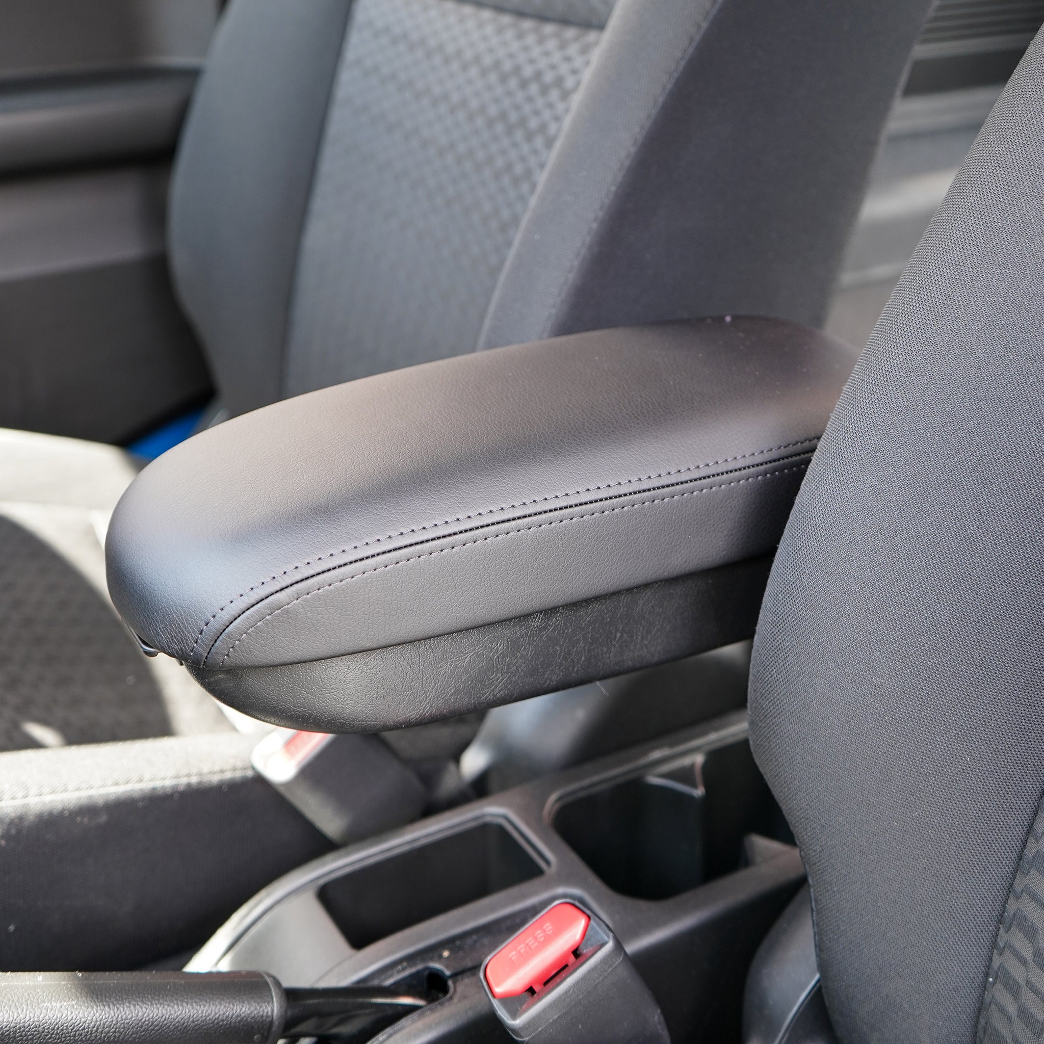 Single Armrest for Suzuki Jimny (2018+) Street Track Life JimnyStyle